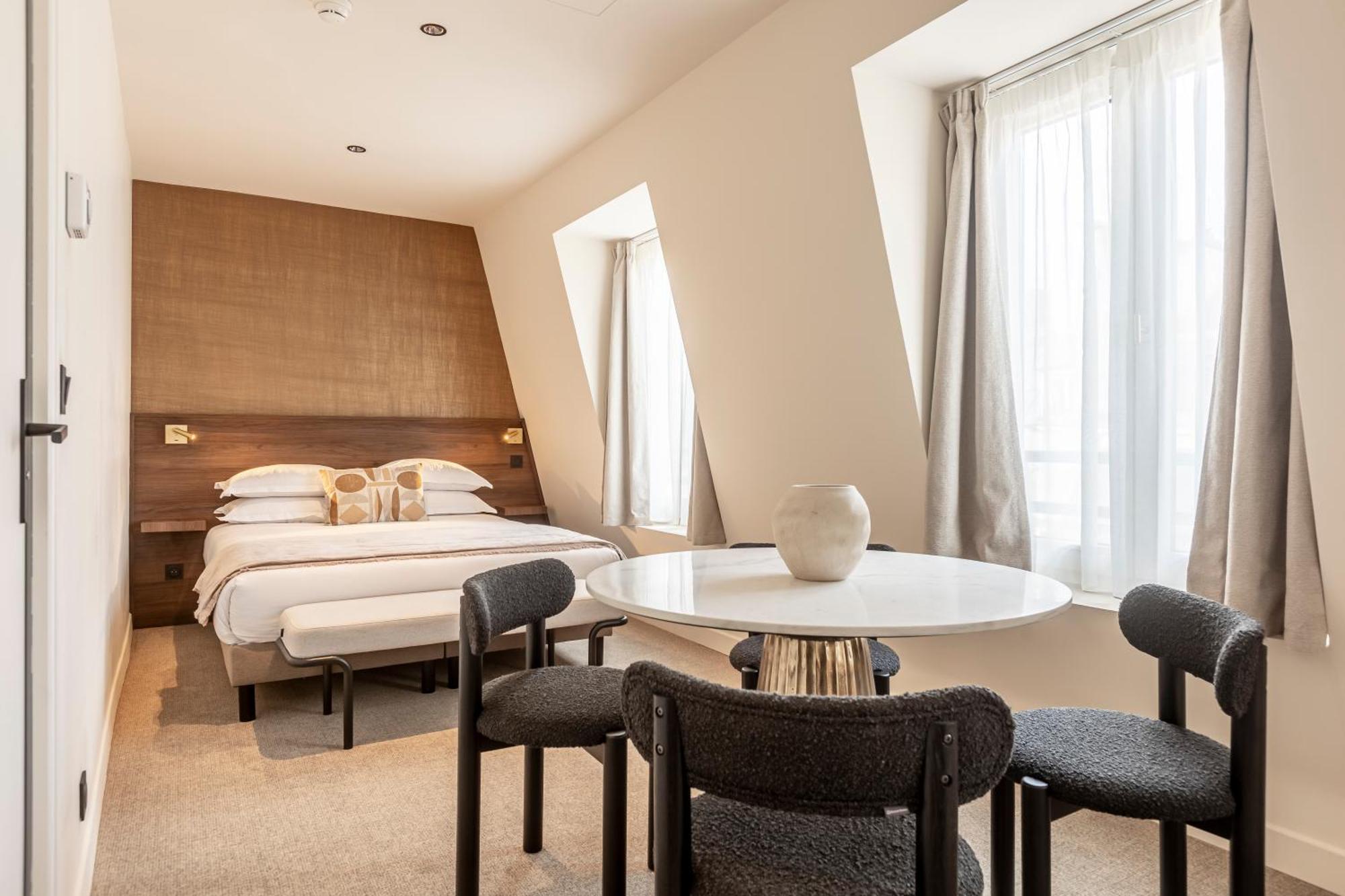 Le Monsieur By Sweett Hotel Paris Bilik gambar
