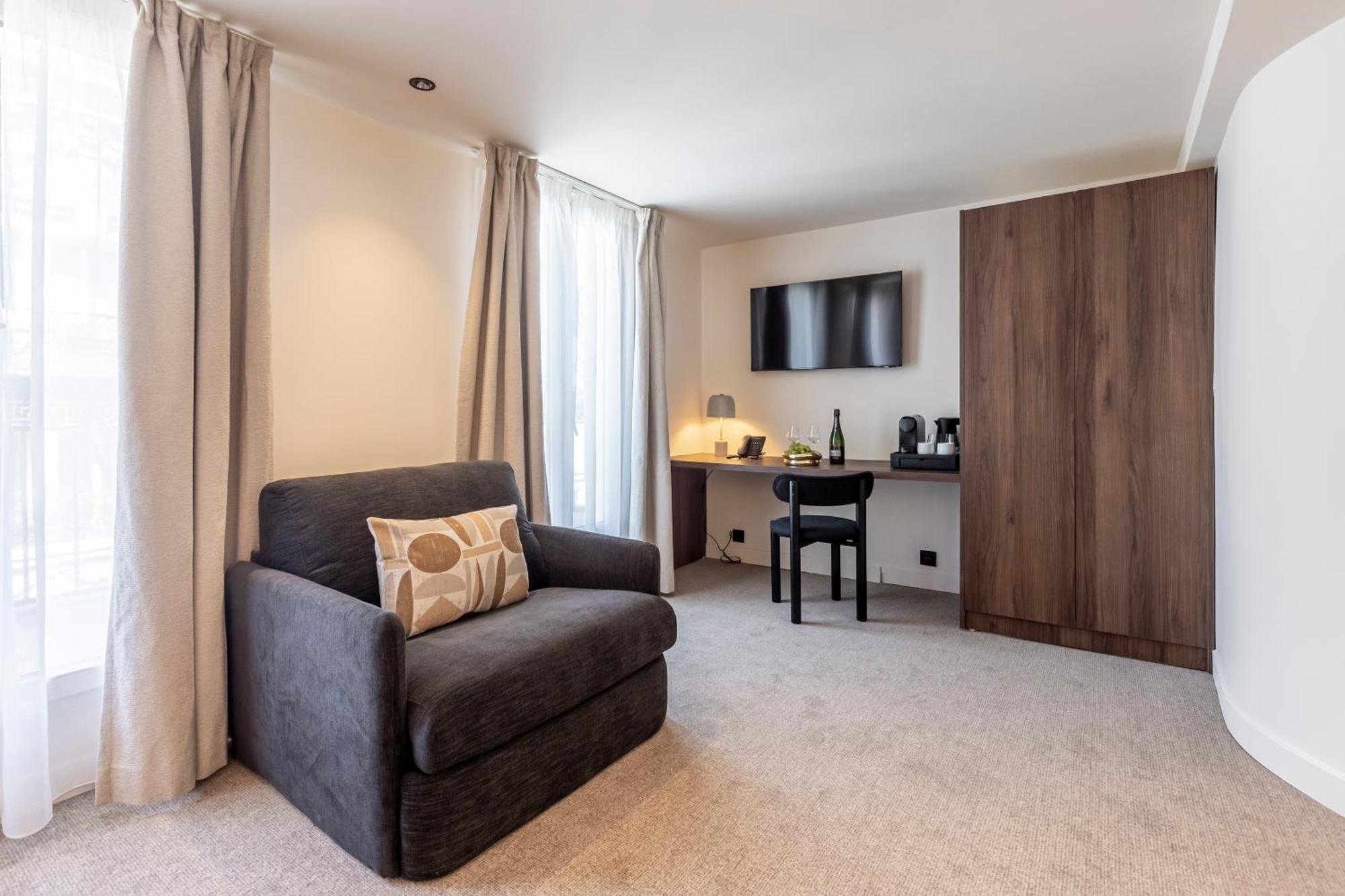 Le Monsieur By Sweett Hotel Paris Bilik gambar