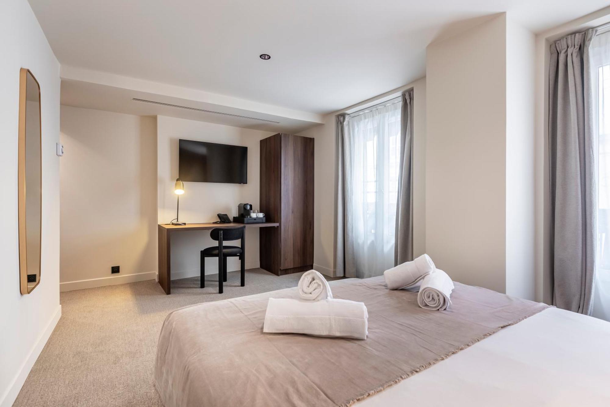 Le Monsieur By Sweett Hotel Paris Bilik gambar