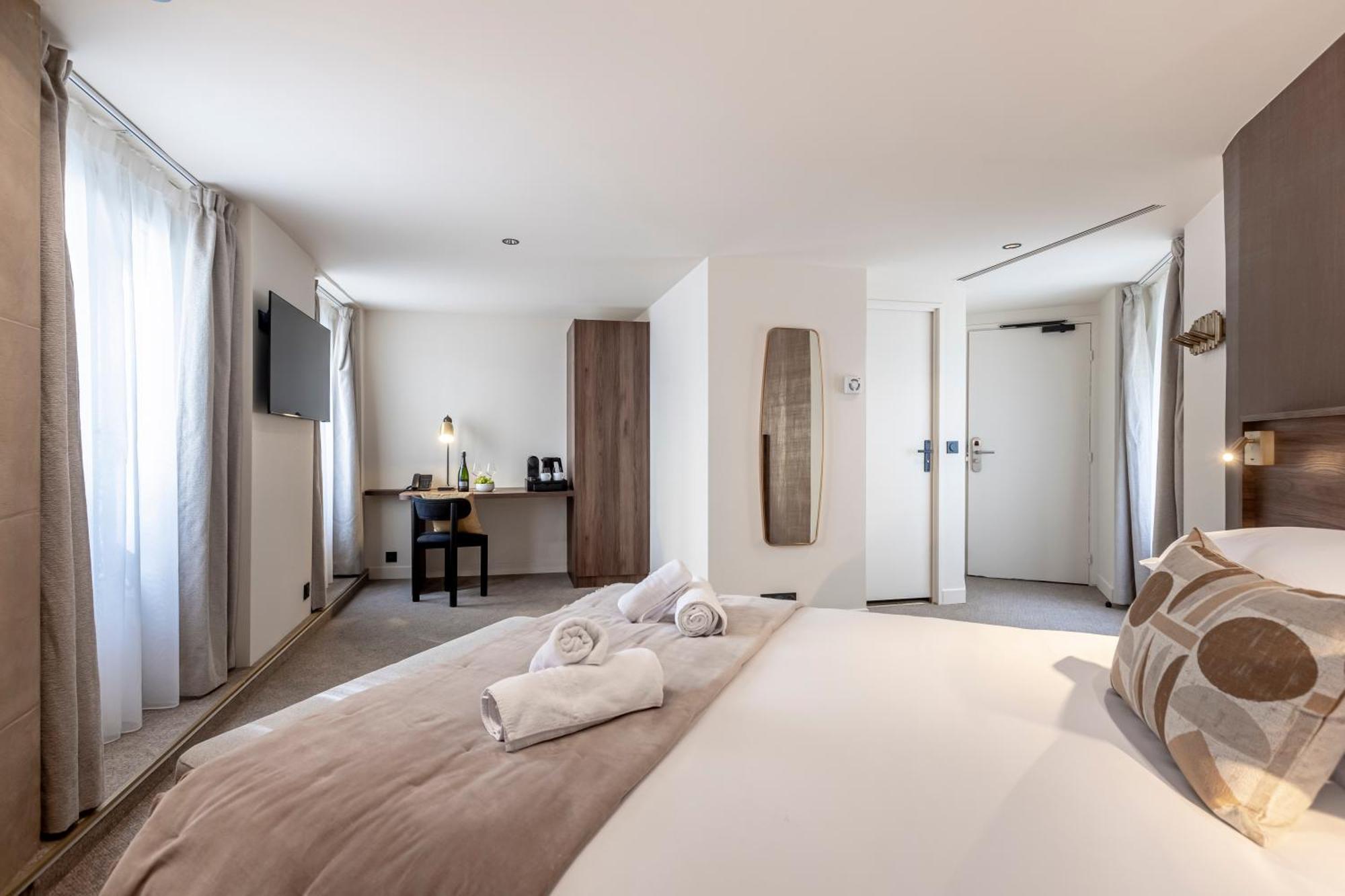 Le Monsieur By Sweett Hotel Paris Bilik gambar