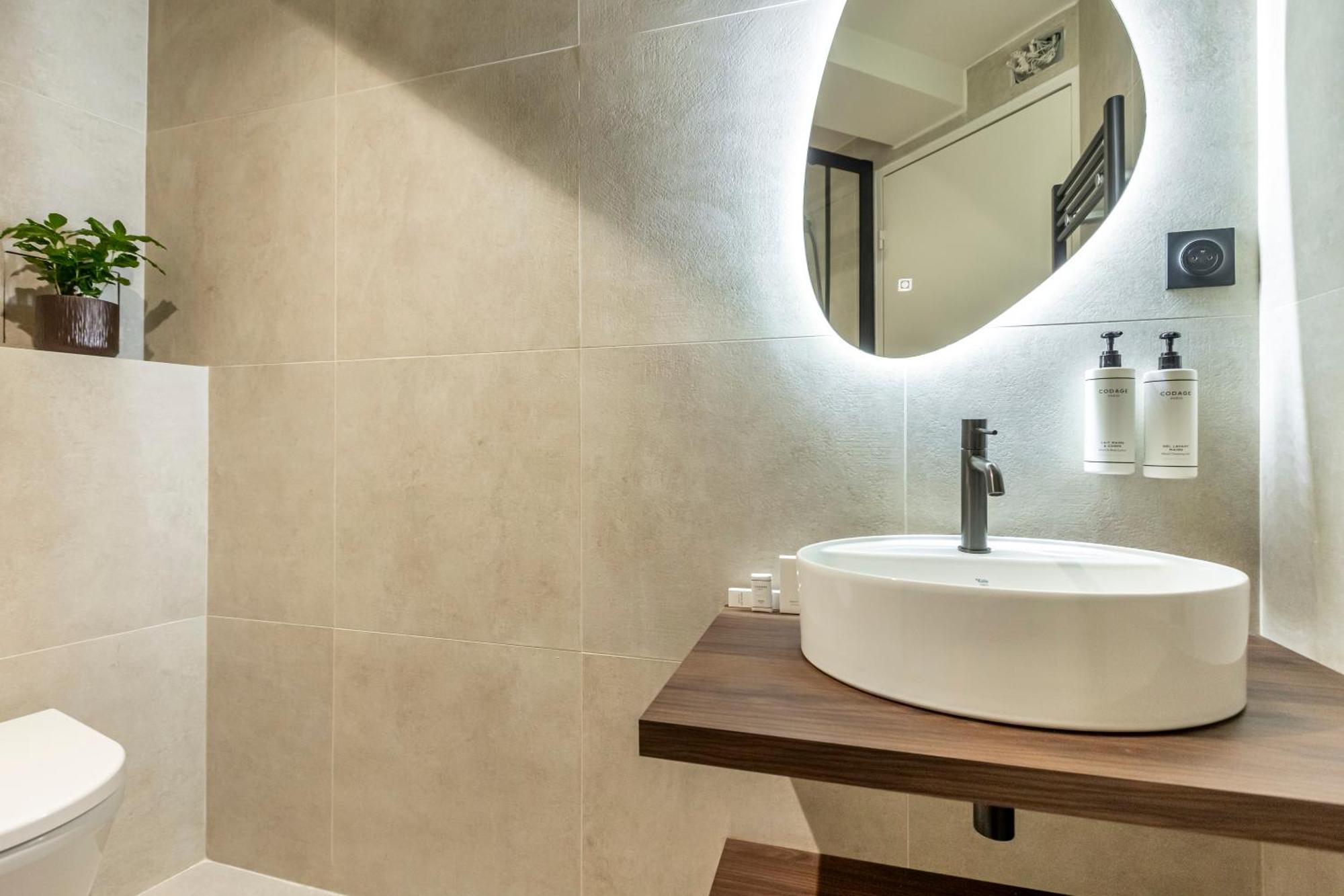 Le Monsieur By Sweett Hotel Paris Bilik gambar